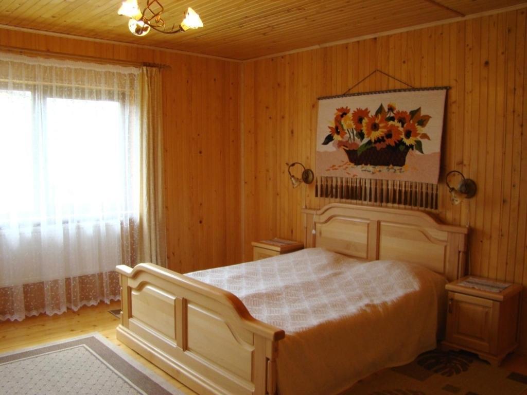 Hotel Na Velykim Jaremče Esterno foto